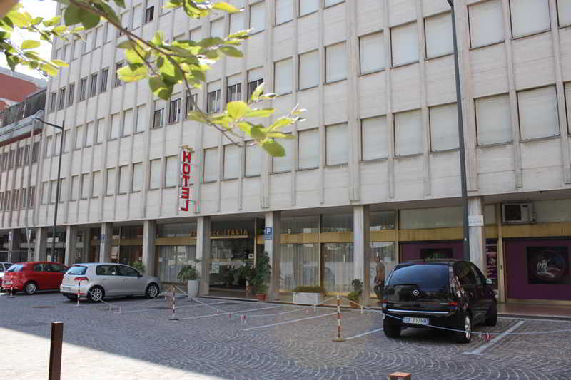 Albergo Residence Italia Vintage Hotel Pordenone Exterior photo